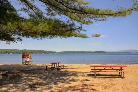 41 Glendale Place Gilford NH 03249