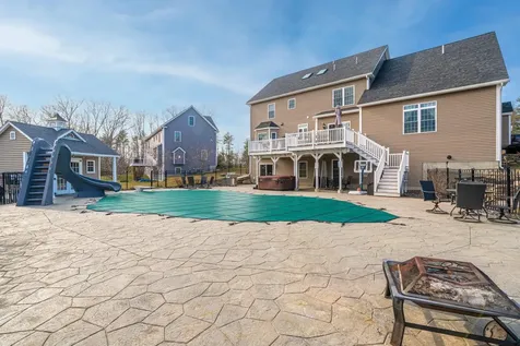 18 Nathan Road Windham NH 03087