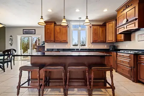 18 Nathan Road Windham NH 03087