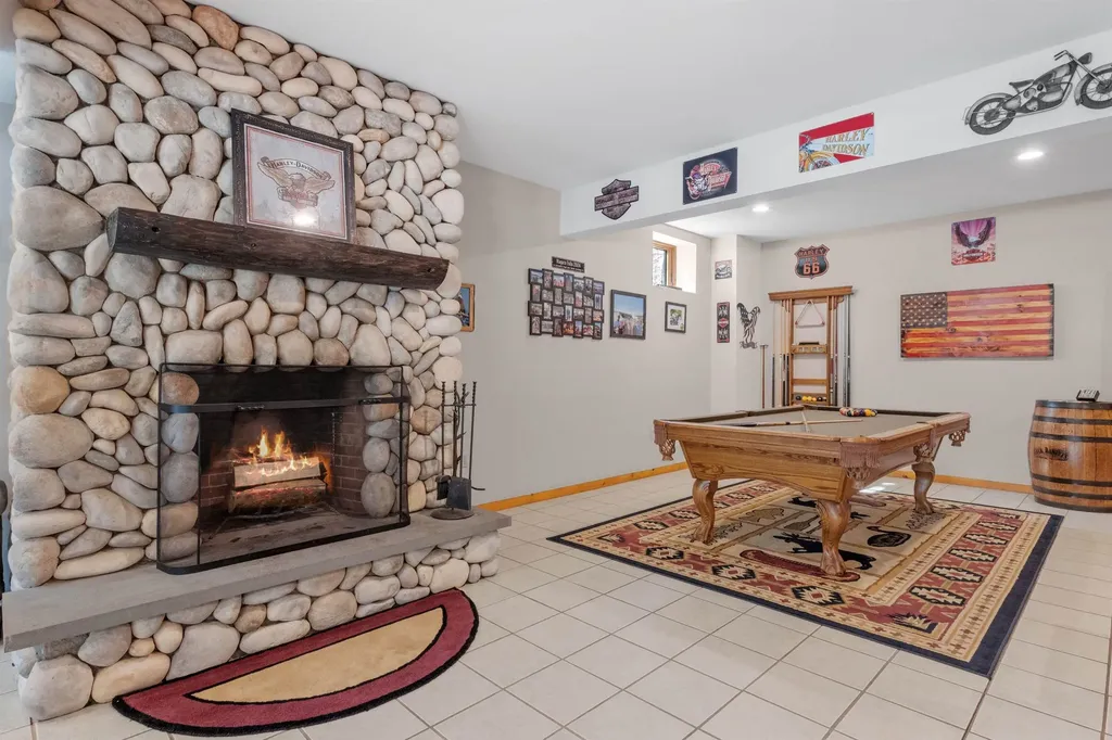 17 Kings Court Moultonborough NH 03254