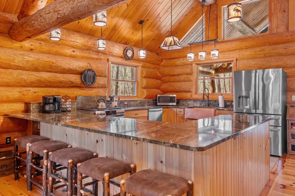 17 Kings Court Moultonborough NH 03254