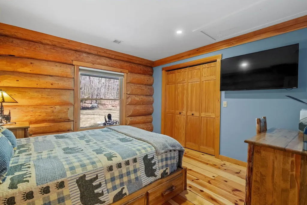 17 Kings Court Moultonborough NH 03254