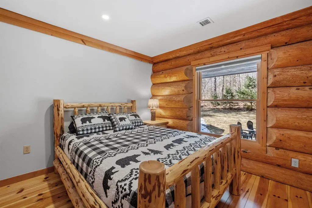 17 Kings Court Moultonborough NH 03254