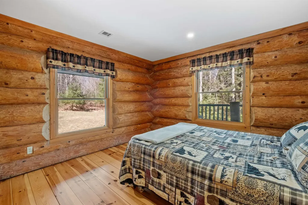 17 Kings Court Moultonborough NH 03254