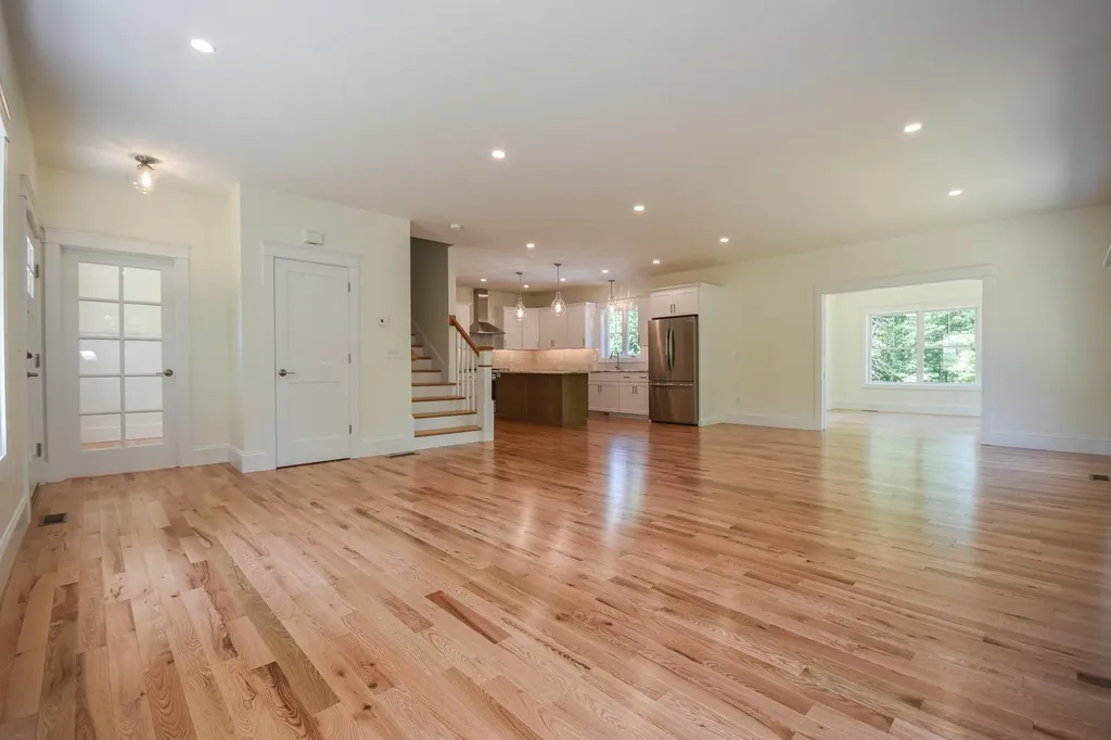 29 Foliage Drive Barrington NH 03825