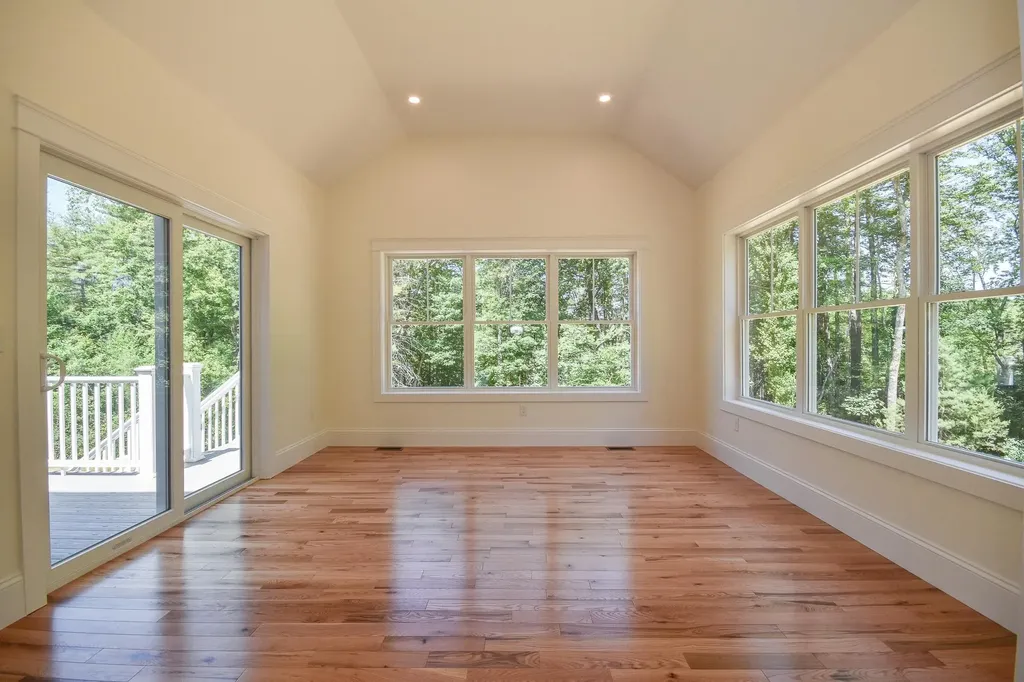 29 Foliage Drive Barrington NH 03825