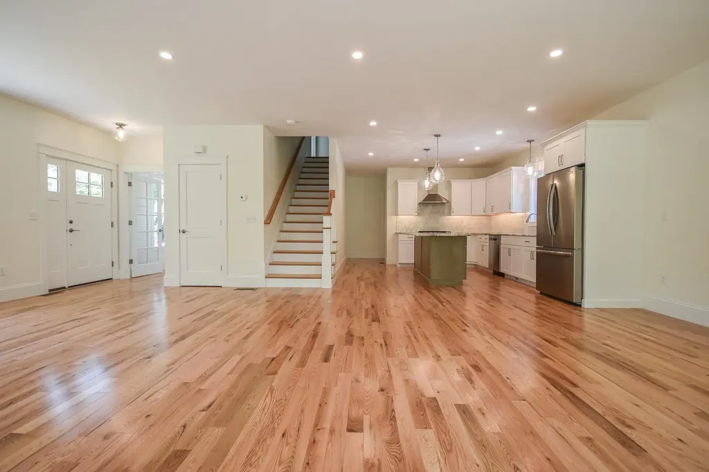 29 Foliage Drive Barrington NH 03825