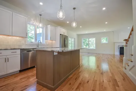 29 Foliage Drive Barrington NH 03825