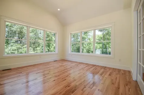 29 Foliage Drive Barrington NH 03825