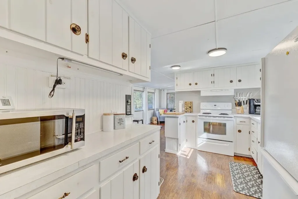 446 North Shore Road Isle La Motte VT 05463