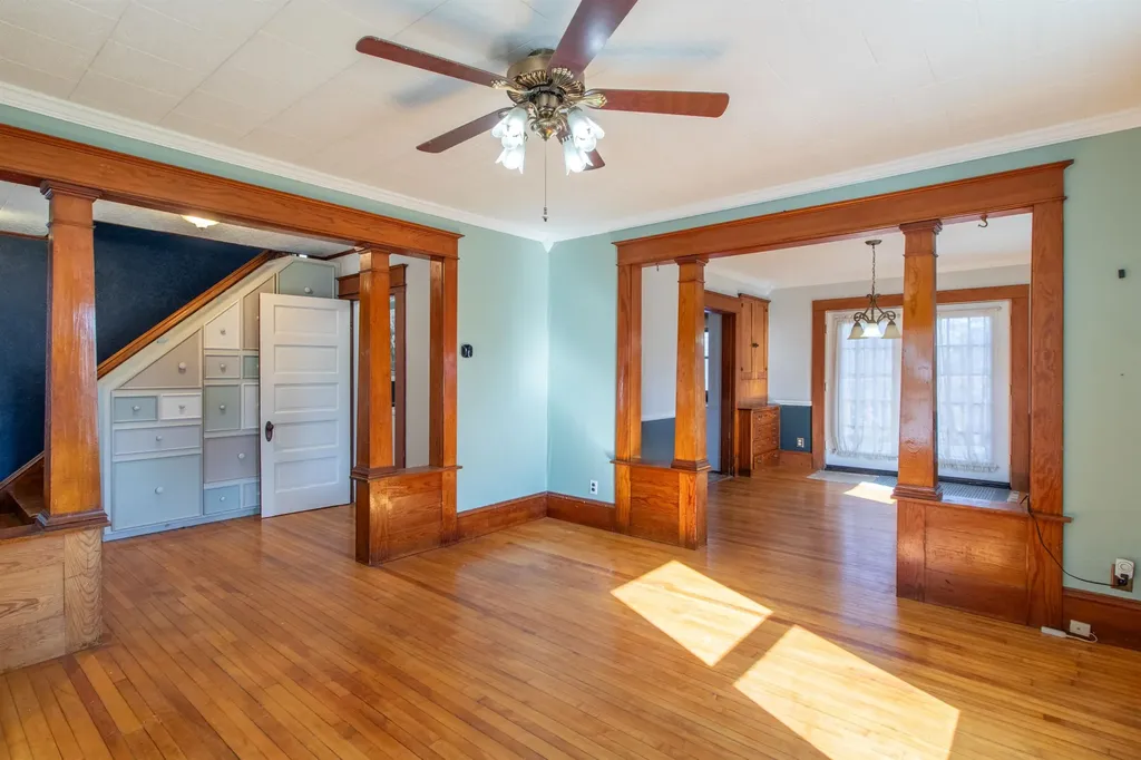 318 West Main Street Newport City VT 05855