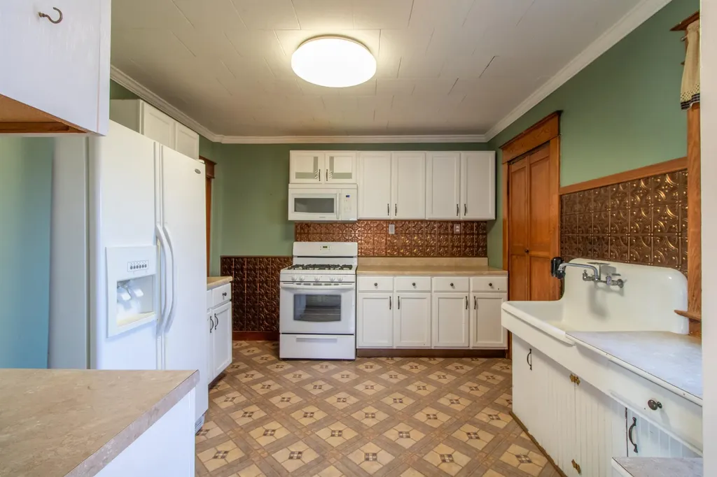 318 West Main Street Newport City VT 05855