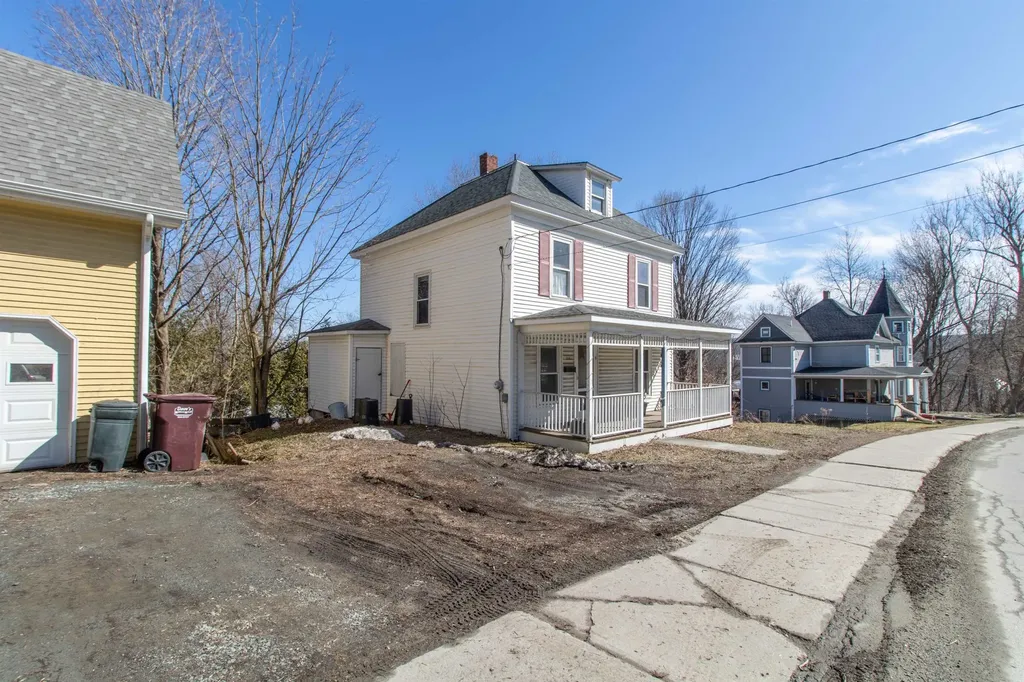 318 West Main Street Newport City VT 05855