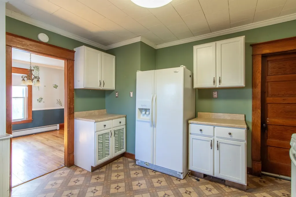 318 West Main Street Newport City VT 05855