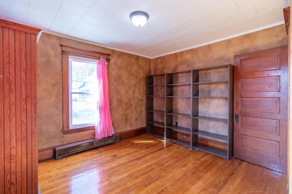 318 West Main Street Newport City VT 05855