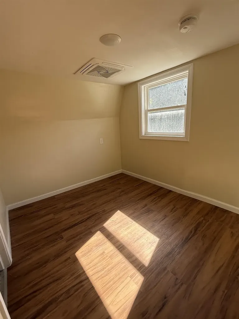 124 Three Mile Bridge Road Middlesex VT 05602-8611