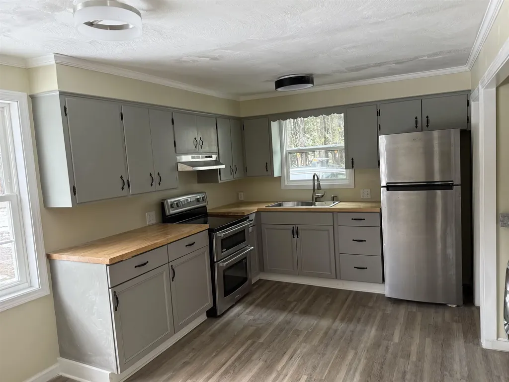 124 Three Mile Bridge Road Middlesex VT 05602-8611