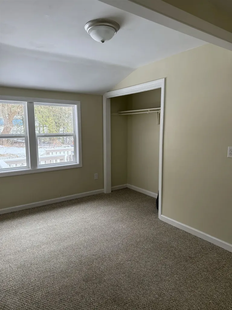 124 Three Mile Bridge Road Middlesex VT 05602-8611