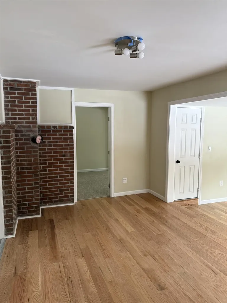 124 Three Mile Bridge Road Middlesex VT 05602-8611