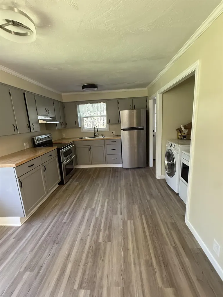 124 Three Mile Bridge Road Middlesex VT 05602-8611