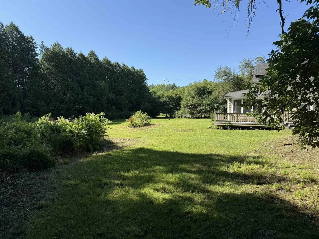 124 Three Mile Bridge Road Middlesex VT 05602-8611