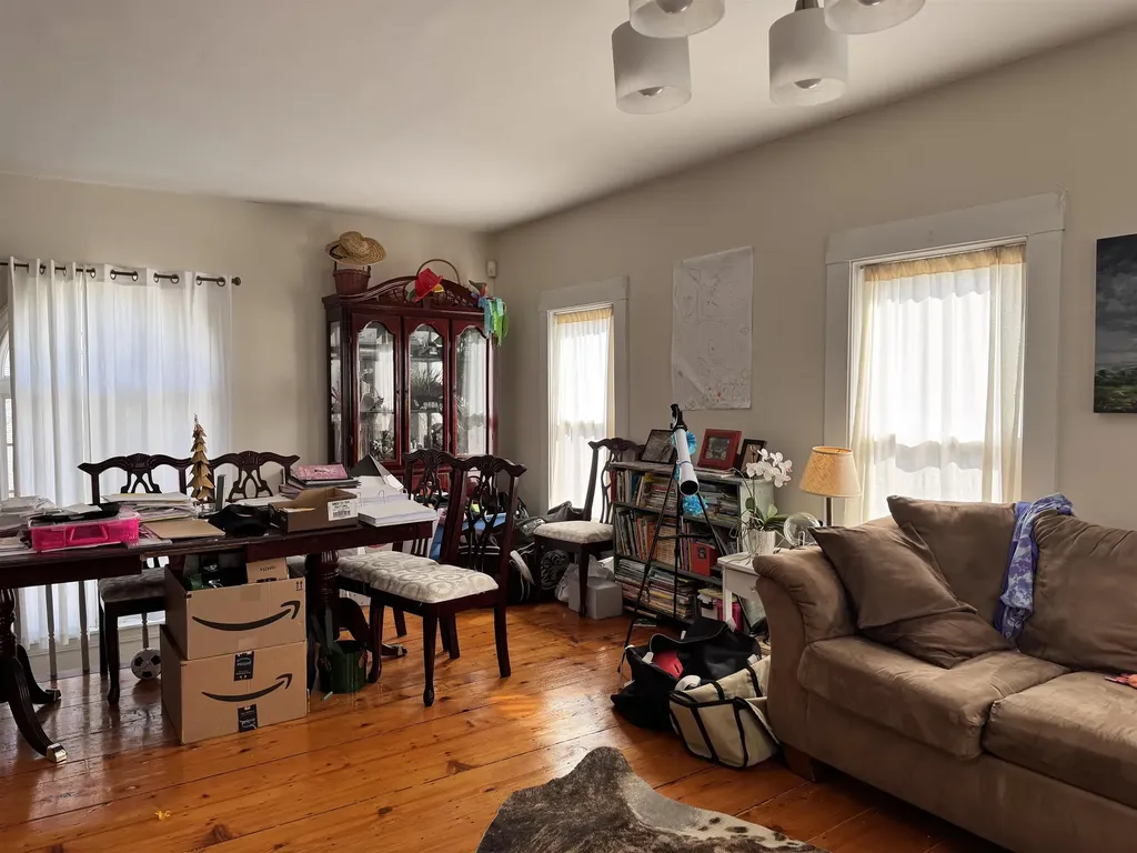 27 Myrtle Street Claremont NH 03743