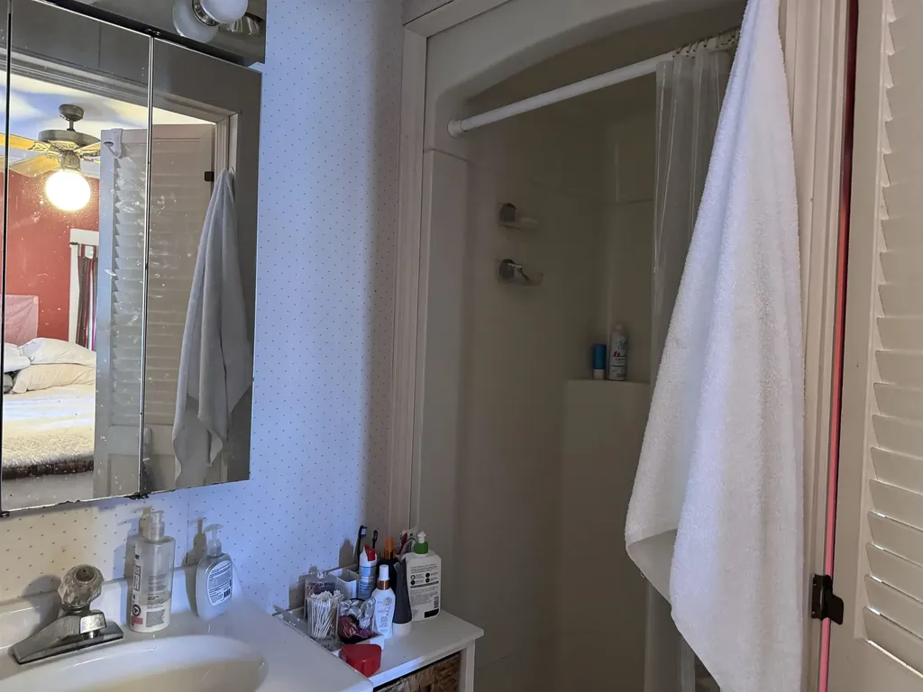 27 Myrtle Street Claremont NH 03743