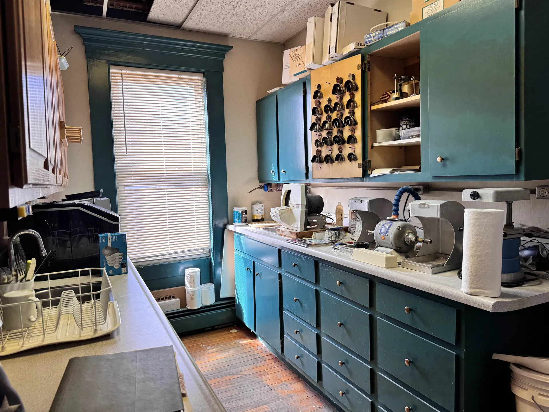 27 Myrtle Street Claremont NH 03743