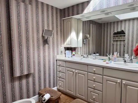 27 Myrtle Street Claremont NH 03743