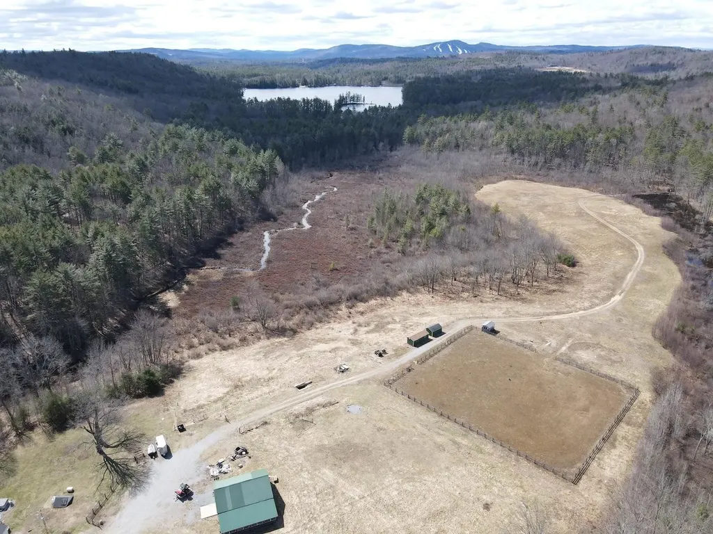 1301 Bound Tree Road Hopkinton NH 03229