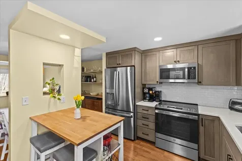 138 Partridge Hill Colchester VT 05446