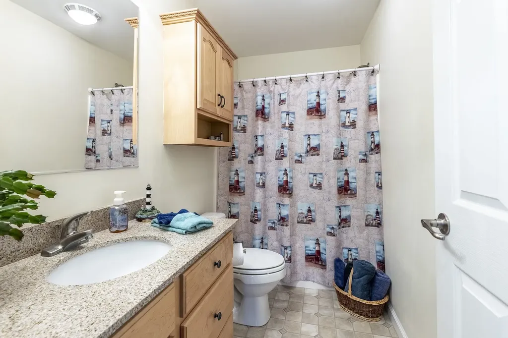 252 Butternut Road Hartford VT 05001