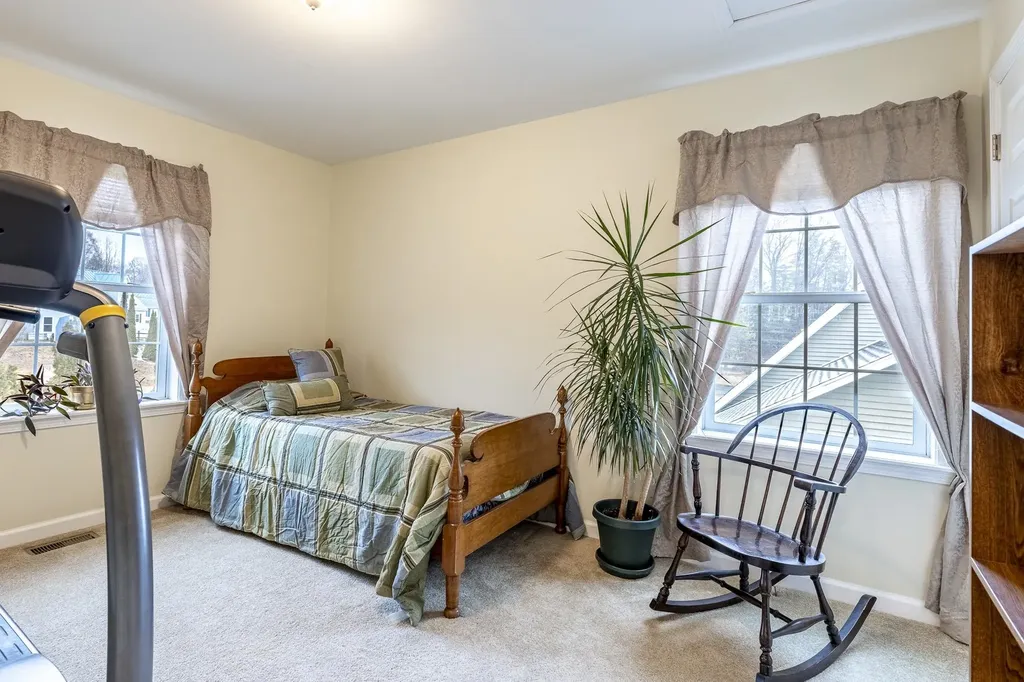 252 Butternut Road Hartford VT 05001