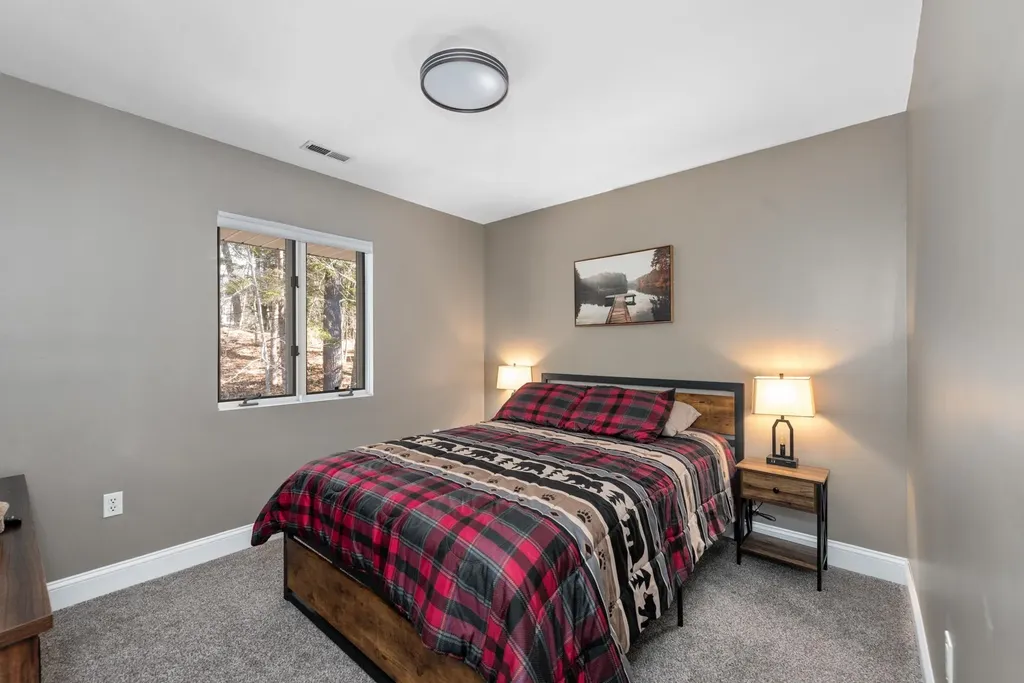 5 Wildwood Drive Campton NH 03223