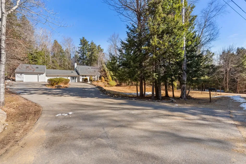 5 Wildwood Drive Campton NH 03223