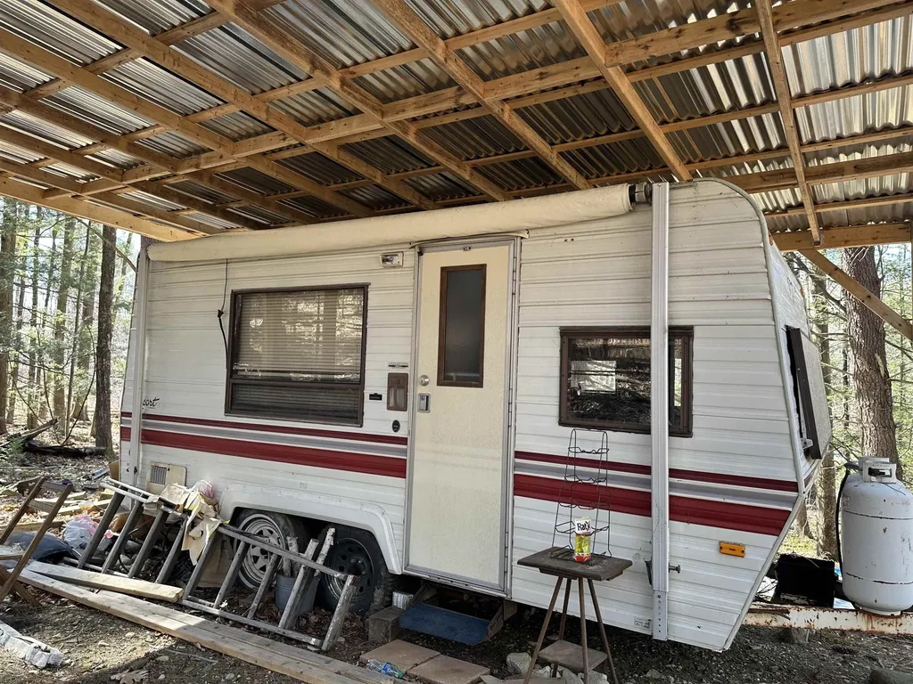 400 Manning Hill Road Winchester NH 03470