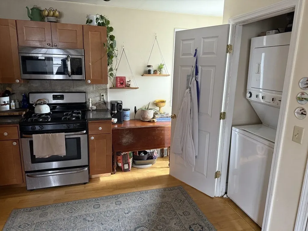 57 Turf Road Burlington VT 05401