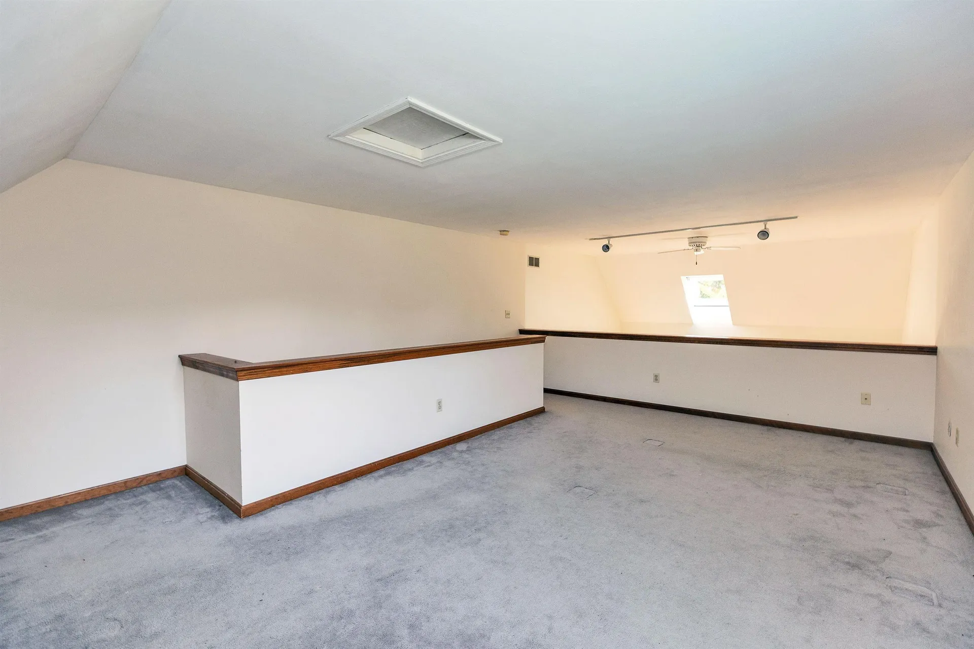 28 Montrose Drive Stratham NH 03885