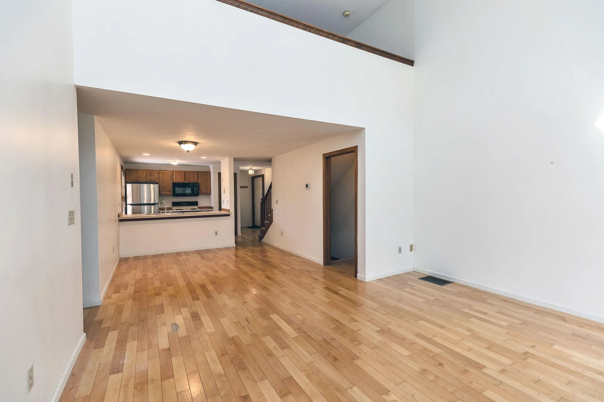 28 Montrose Drive Stratham NH 03885