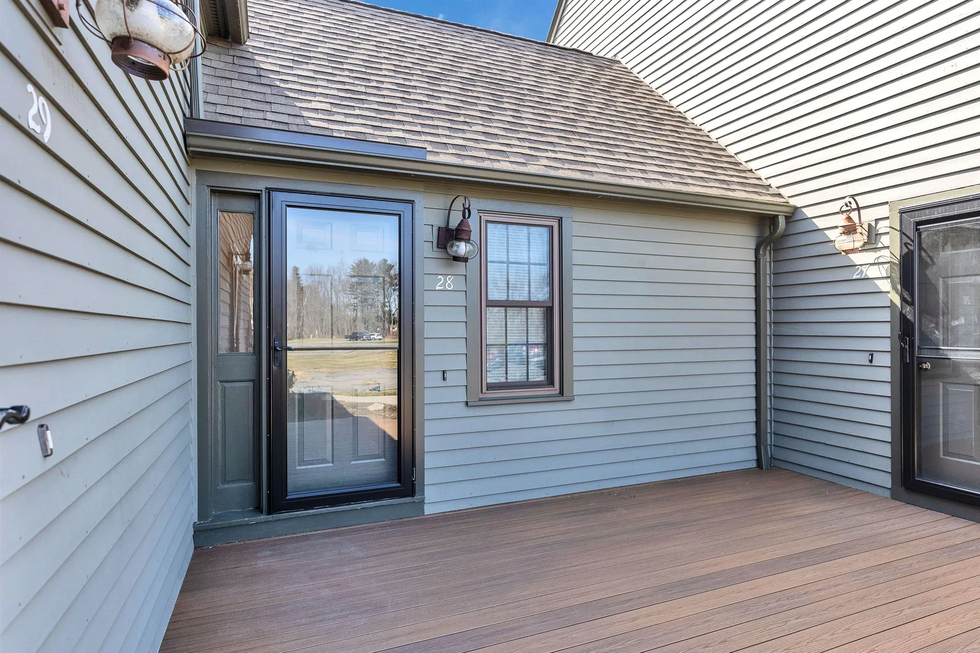 28 Montrose Drive Stratham NH 03885