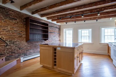 36 State Street Portsmouth NH 03801