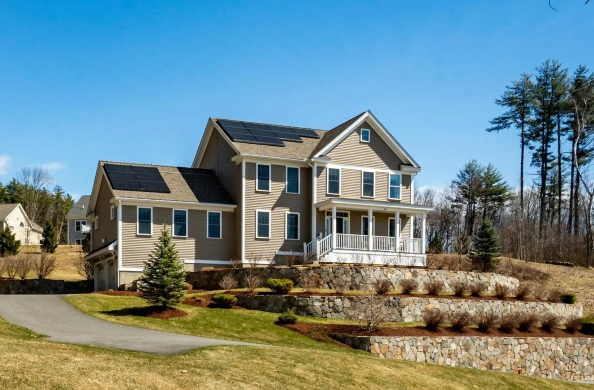 18 Scenic Drive Manchester NH 03104