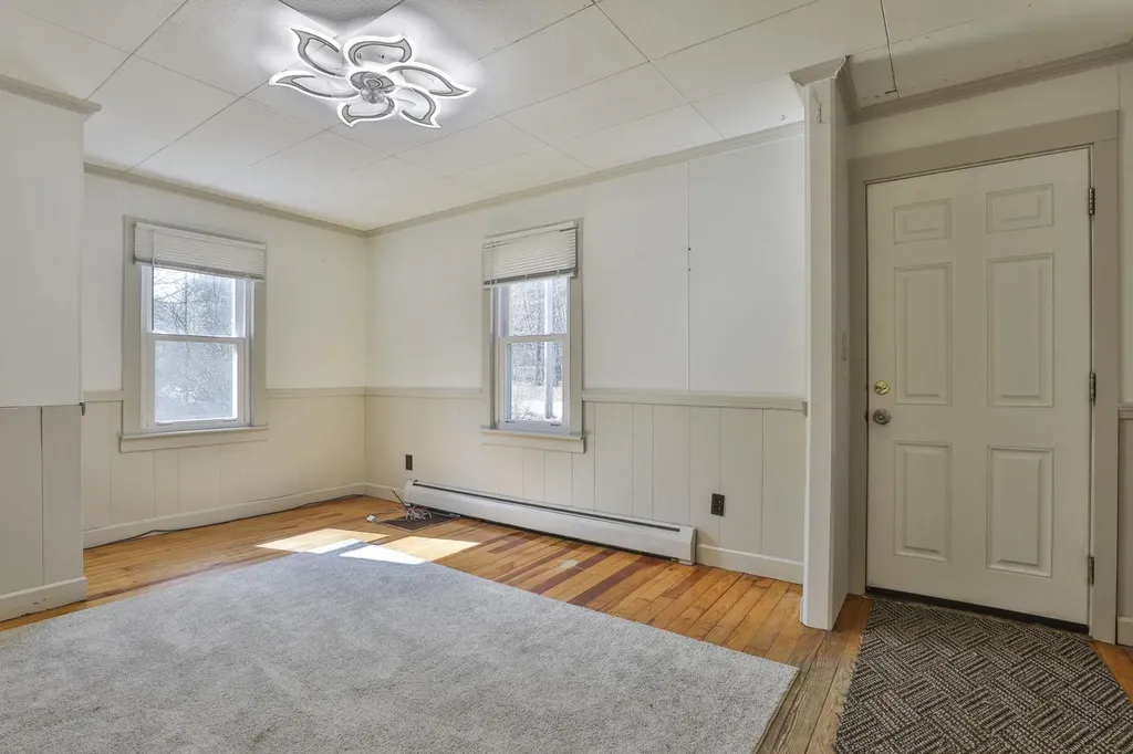48 Base Hill Road Keene NH 03431