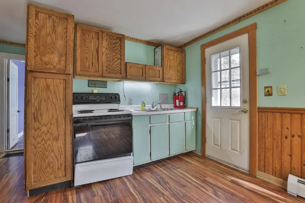 48 Base Hill Road Keene NH 03431