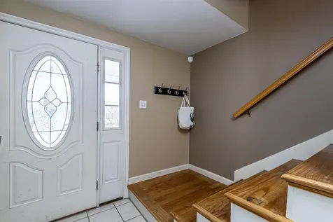 8 Bentwood Street Concord NH 03303