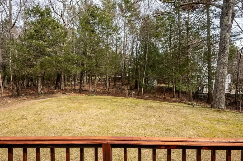 4 Meader Lane Durham NH 03824