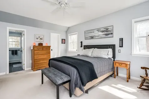 4 Meader Lane Durham NH 03824