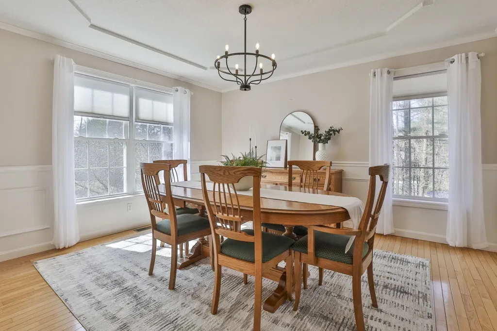 9 Copeland Drive Hudson NH 03051