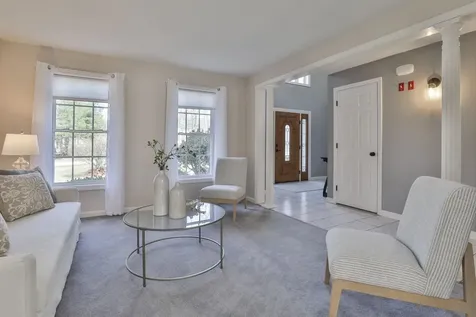 9 Copeland Drive Hudson NH 03051