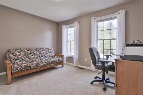 9 Copeland Drive Hudson NH 03051